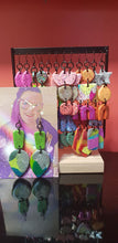 Load image into Gallery viewer, Lime & glitter polymer clay handmade earrings