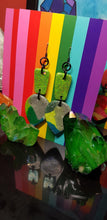 Load image into Gallery viewer, Lime & glitter polymer clay handmade earrings