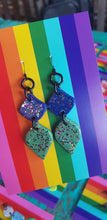 Load image into Gallery viewer, Pretty pesto handmade glitter polymer clay earrings