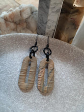 Load image into Gallery viewer, She oak dangle handmade earrings polymer clay earthy
