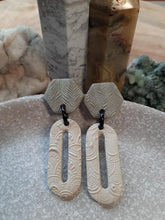 Load image into Gallery viewer, Linen stud handmade earrings polymer clay earthy