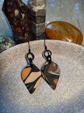 Load image into Gallery viewer, Ivy leaves dangle handmade earrings polymer clay earthy