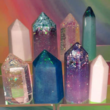 Load image into Gallery viewer, Resin crystal set in frozen ice tones