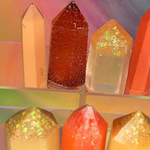 Load image into Gallery viewer, Resin crystal set in Autumn amber tones