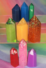 Load image into Gallery viewer, Resin crystal set in bright rainbow tones