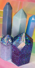 Load image into Gallery viewer, Resin crystal set in midnight blue tones