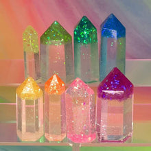 Load image into Gallery viewer, Resin crystal set in rainbow clear tones