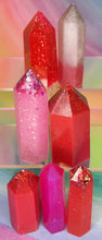 Load image into Gallery viewer, Resin crystal set in red & pink tones