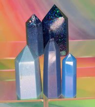 Load image into Gallery viewer, Resin crystal set in midnight blue tones