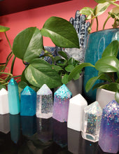 Load image into Gallery viewer, Resin crystal set in frozen ice tones
