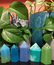 Load image into Gallery viewer, Resin crystal set in blue & green tones