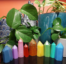 Load image into Gallery viewer, Resin crystal set in bright rainbow tones