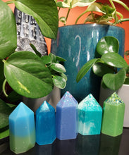 Load image into Gallery viewer, Resin crystal set in blue & green tones