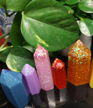 Load image into Gallery viewer, Resin crystal set in bright rainbow tones