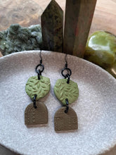 Load image into Gallery viewer, Little seeding dangle handmade earrings polymer clay earthy
