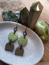 Load image into Gallery viewer, Little seeding dangle handmade earrings polymer clay earthy
