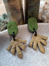 Load image into Gallery viewer, Pesto gold stud handmade earrings polymer clay earthy
