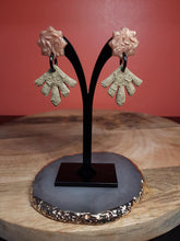Load image into Gallery viewer, Tan starburst stud handmade earrings polymer clay earthy
