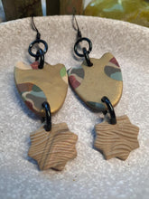 Load image into Gallery viewer, Glowing golden sun dangle handmade earrings polymer clay earthy
