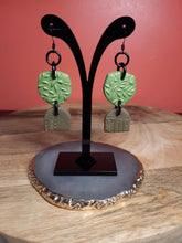 Load image into Gallery viewer, Little seeding dangle handmade earrings polymer clay earthy
