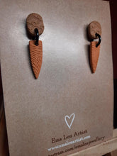Load image into Gallery viewer, Pumpkin spice stud handmade earrings polymer clay earthy

