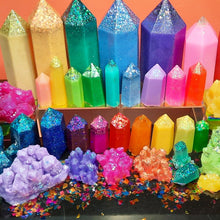 Load image into Gallery viewer, Resin crystal set in sunset tones
