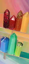 Load image into Gallery viewer, Resin crystal set in rainbow tones
