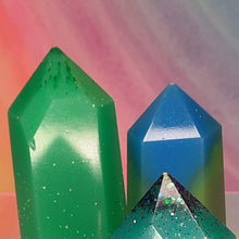 Load image into Gallery viewer, Resin crystal set in ocean &amp; earth tones
