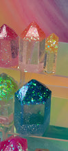 Load image into Gallery viewer, Resin crystal set in rainbow glitter clear tones
