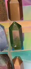 Load image into Gallery viewer, Resin crystal set in gold &amp; earthy tones
