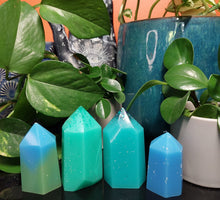 Load image into Gallery viewer, Resin crystal set in ocean &amp; earth tones
