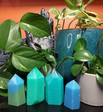 Load image into Gallery viewer, Resin crystal set in ocean &amp; earth tones

