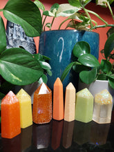 Load image into Gallery viewer, Resin crystal set in Autumn amber tones
